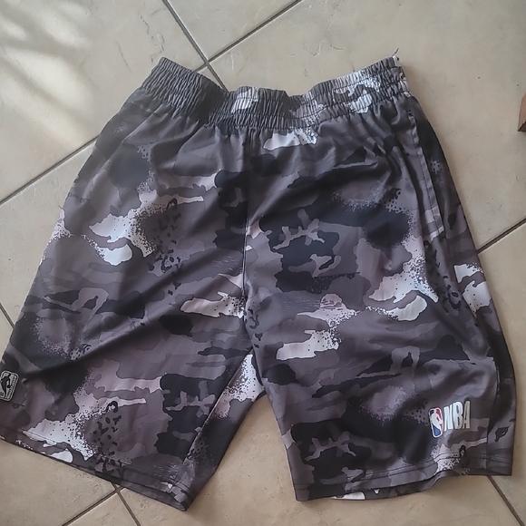 Basketball Shorts Camo SZ L - Picture 1 of 8